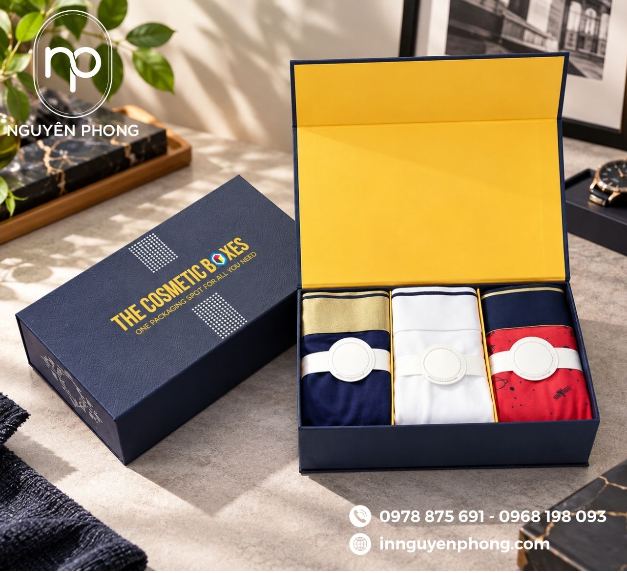 Mẫu hộp cứng đựng đồ lót in tên thương hiệu 